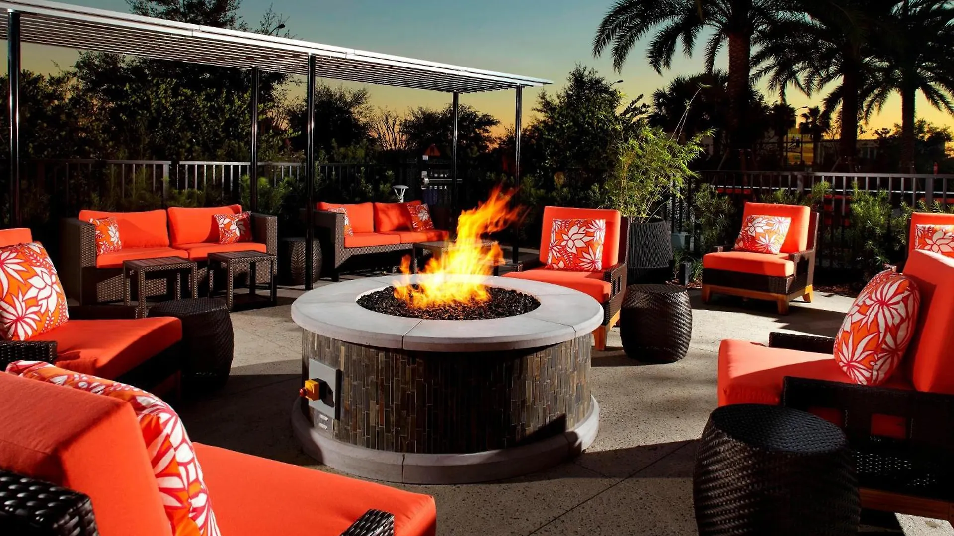 Hotel Courtyard By Marriott Orlando Lake Nona
